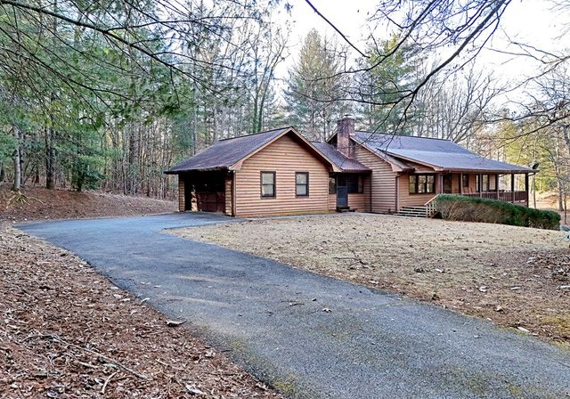 282 Millie Circle, Blairsville, GA 30512