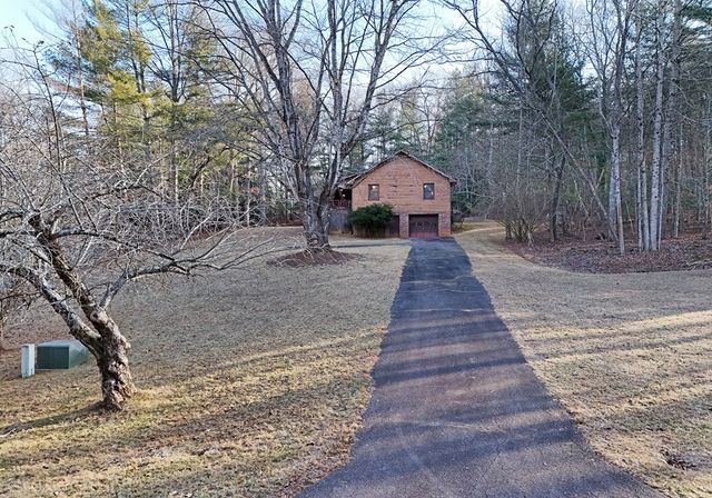 282 Millie Circle, Blairsville, GA 30512