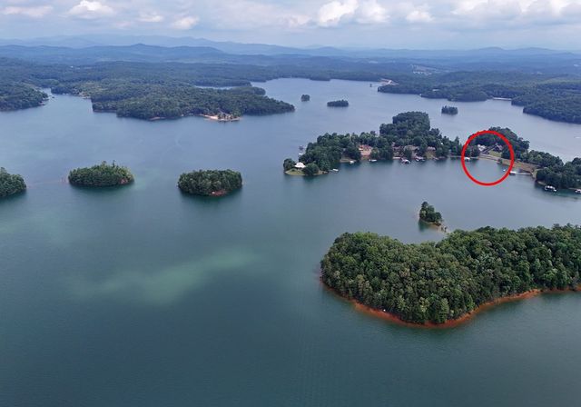 282 Millie Circle, Blairsville, GA 30512