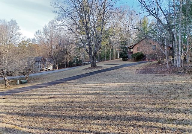 282 Millie Circle, Blairsville, GA 30512