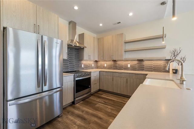 450 Loomis Way C, Ennis, MT 59729