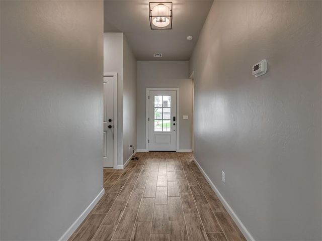 12429 Dolche Vita Drive, Yukon, OK 73099