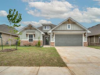 12429 Dolche Vita Drive, Yukon, OK 73099