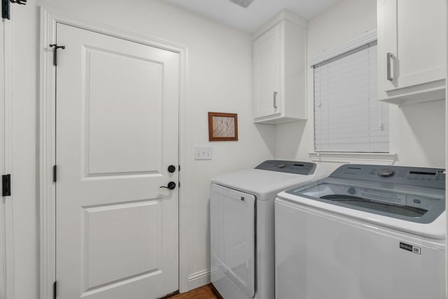 949 Avagail Avenue, Springtown, TX 76082