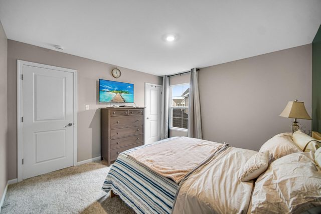 3859 Fender Street, Valparaiso, IN 46385