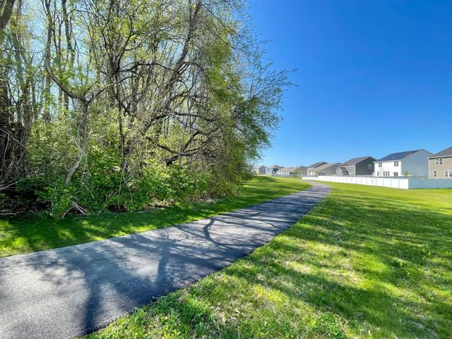 3859 Fender Street, Valparaiso, IN 46385