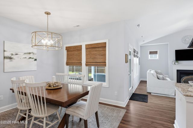 188 W Weatherbee Way, Hampstead, NC 28443