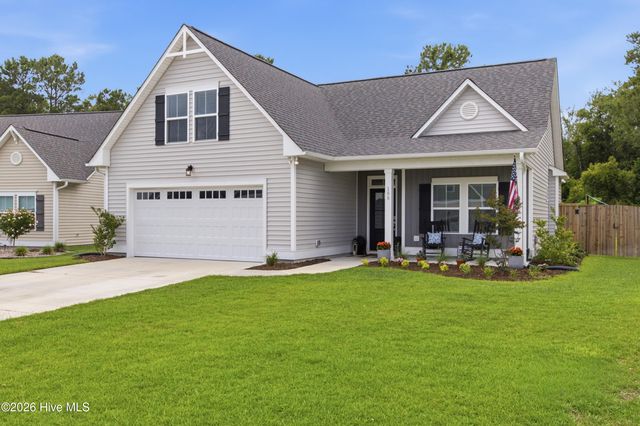 188 W Weatherbee Way, Hampstead, NC 28443