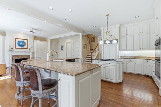 10 Iron Horse Road, Little Rock, AR 72223