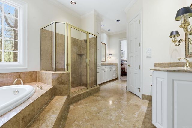 10 Iron Horse Road, Little Rock, AR 72223