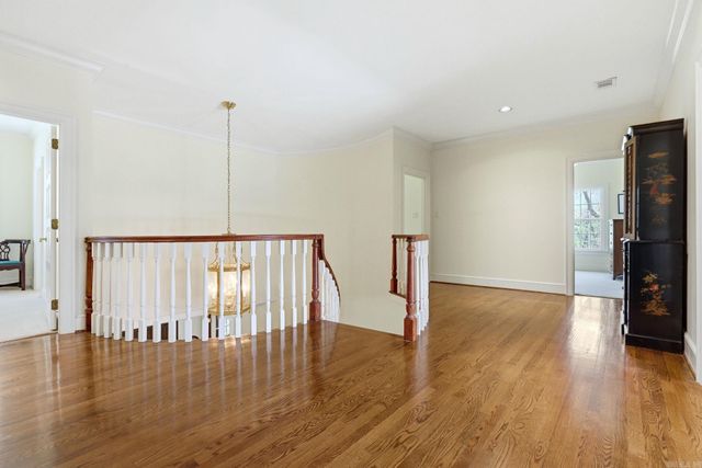 10 Iron Horse Road, Little Rock, AR 72223