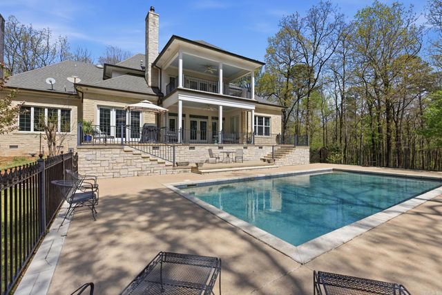 10 Iron Horse Road, Little Rock, AR 72223