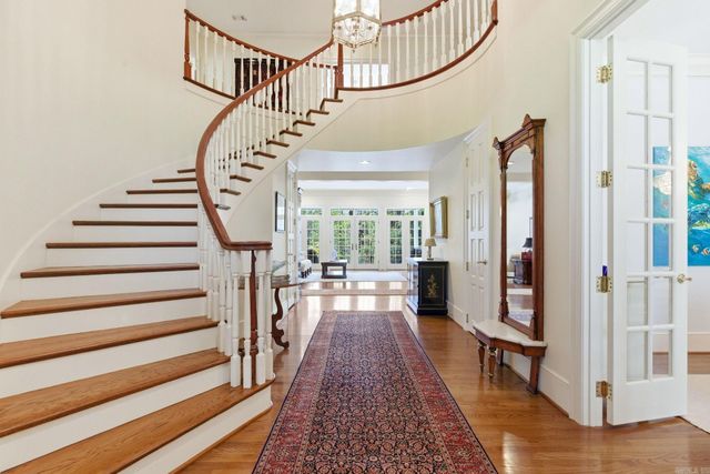 10 Iron Horse Road, Little Rock, AR 72223