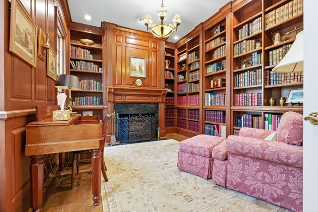 10 Iron Horse Road, Little Rock, AR 72223