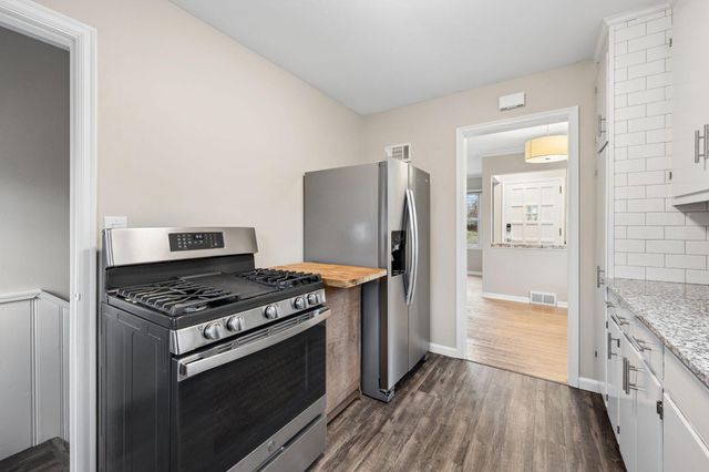 5712 Knox Avenue S, Minneapolis, MN 55419