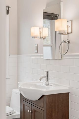 5712 Knox Avenue S, Minneapolis, MN 55419