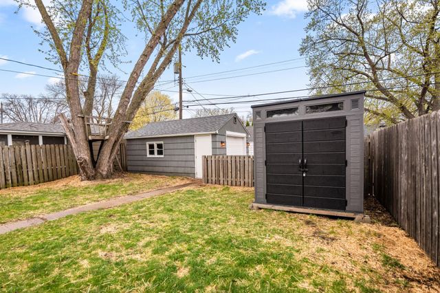 5712 Knox Avenue S, Minneapolis, MN 55419