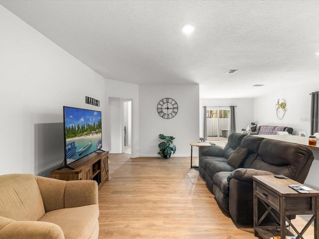 8010 BLACKHAWK TRAIL, Spring Hill, FL 34606