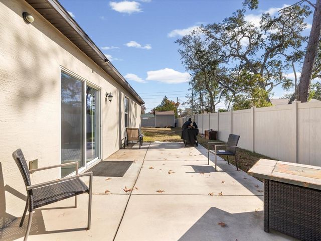 8010 BLACKHAWK TRAIL, Spring Hill, FL 34606