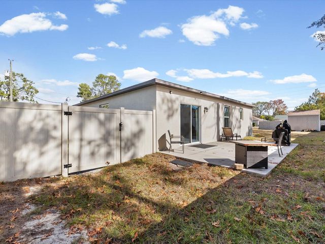 8010 BLACKHAWK TRAIL, Spring Hill, FL 34606