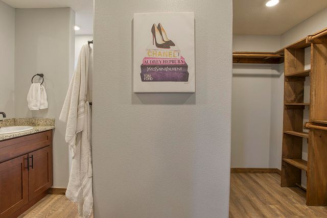 6702 N Ash Tree Lane, Ash Grove, MO 65604