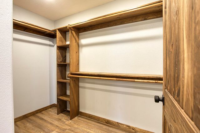 6702 N Ash Tree Lane, Ash Grove, MO 65604