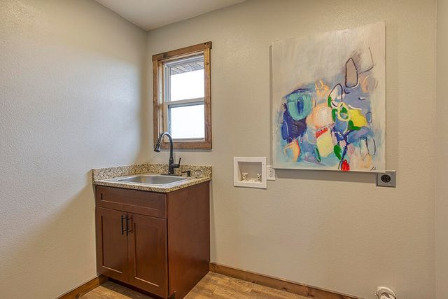 6702 N Ash Tree Lane, Ash Grove, MO 65604