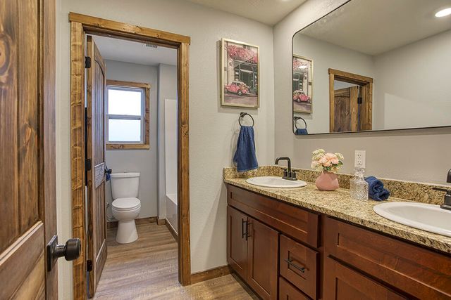 6702 N Ash Tree Lane, Ash Grove, MO 65604