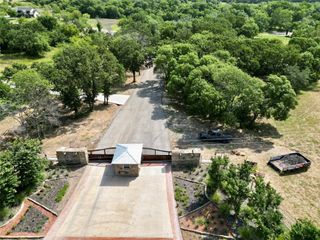 2075 Woodland Road, Weatherford, TX 76088