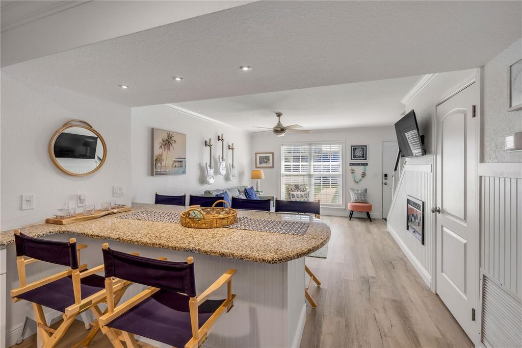 Image 19 of property listing at 2122 S ATLANTIC AVENUE 2122, New Smyrna Beach, FL 32169