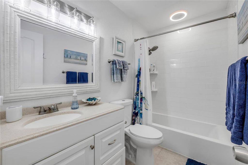 Image 23 of property listing at 2122 S ATLANTIC AVENUE 2122, New Smyrna Beach, FL 32169