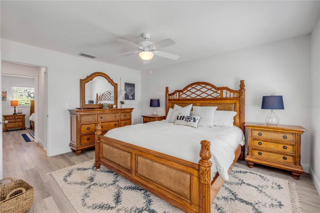 Image 8 of property listing at 2122 S ATLANTIC AVENUE 2122, New Smyrna Beach, FL 32169