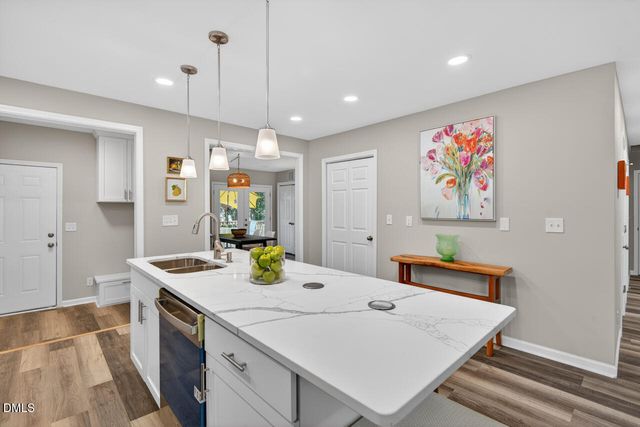 1944 Fairfield Drive, Raleigh, NC 27608