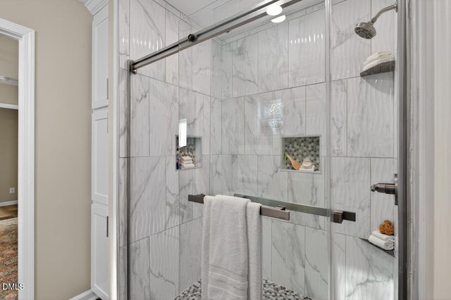 1944 Fairfield Drive, Raleigh, NC 27608