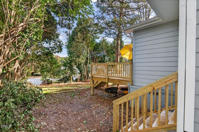 1944 Fairfield Drive, Raleigh, NC 27608