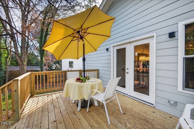 1944 Fairfield Drive, Raleigh, NC 27608