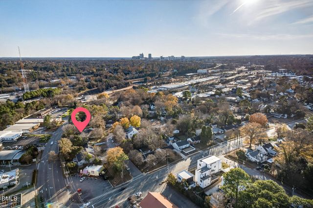 1944 Fairfield Drive, Raleigh, NC 27608