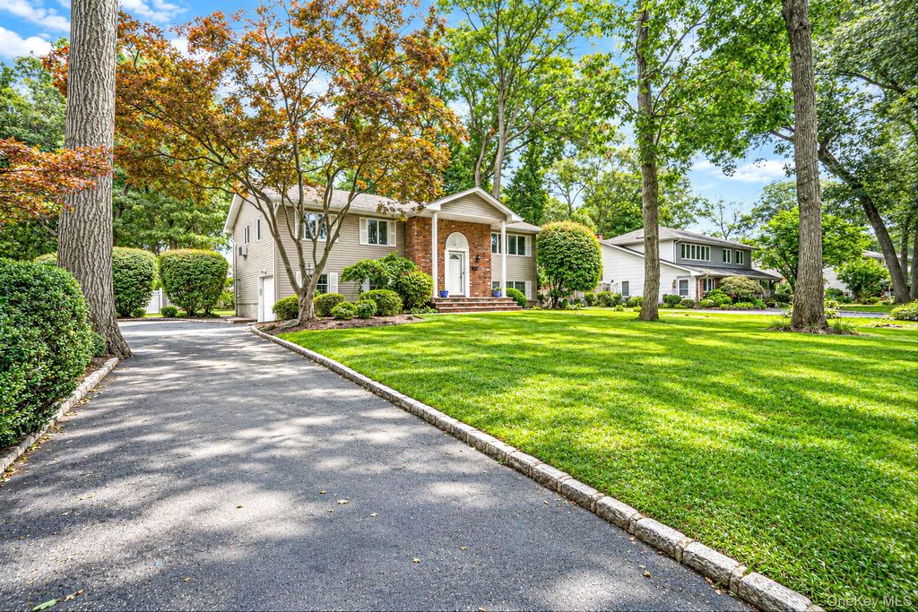 3 Oasis Place, East Northport, NY 11731 — exterior