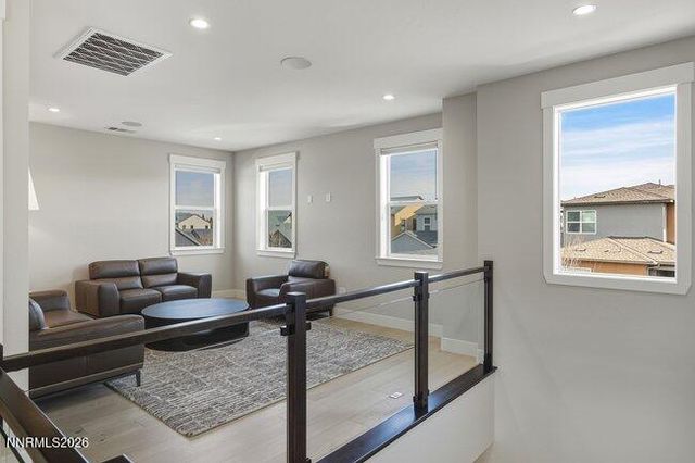 5535 Dapplegray Way, Reno, NV 89511