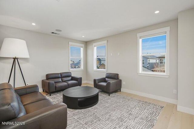 5535 Dapplegray Way, Reno, NV 89511