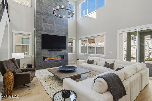 5535 Dapplegray Way, Reno, NV 89511