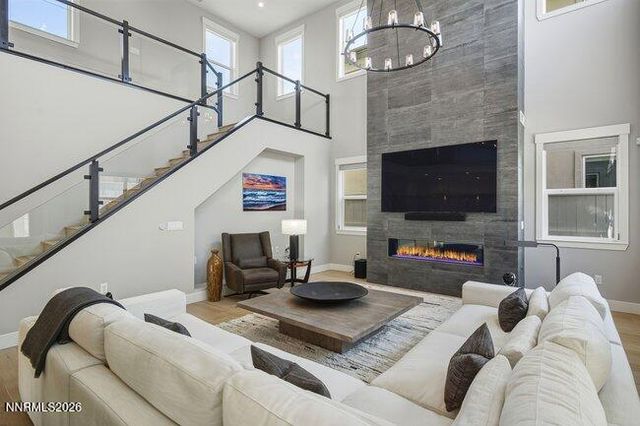 5535 Dapplegray Way, Reno, NV 89511