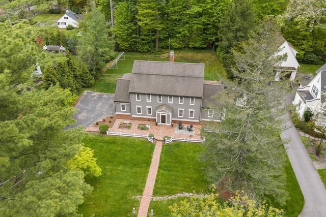 41 Longmeadow Road, Wellesley, MA 02482