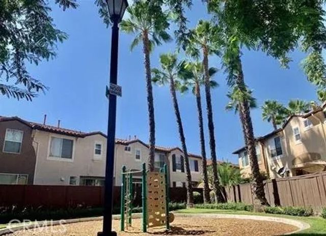 39304 Flamingo Bay Lane C, Murrieta, CA 92563