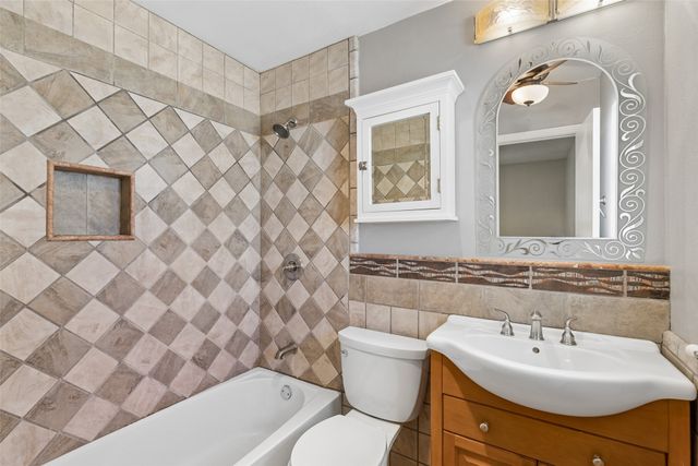 2100 Sandy Lane, Irving, TX 75060