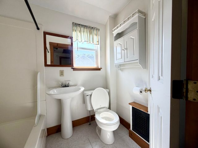 97 Concord Way, Portsmouth, NH 03801