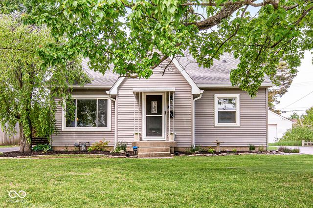 226 N 13th Avenue, Beech Grove, IN 46107