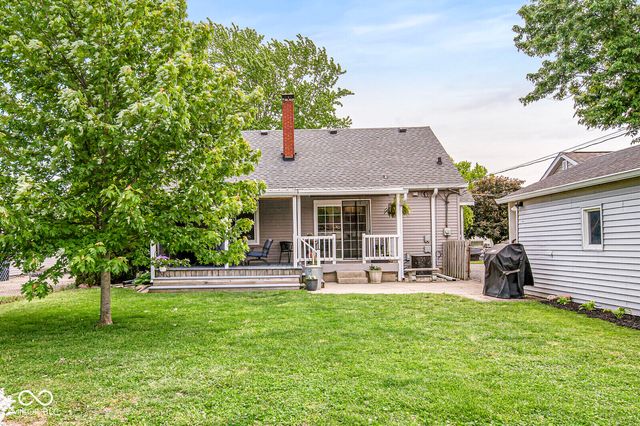 226 N 13th Avenue, Beech Grove, IN 46107