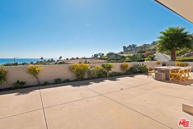 20345 Seaboard Road, Malibu, CA 90265