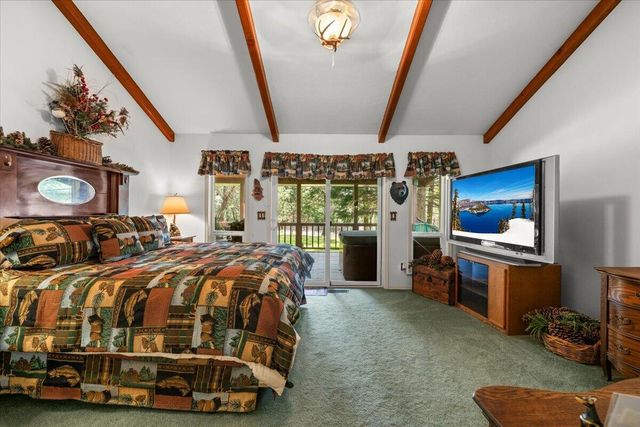 122 Carlos Avenue, Rogue River, OR 97537